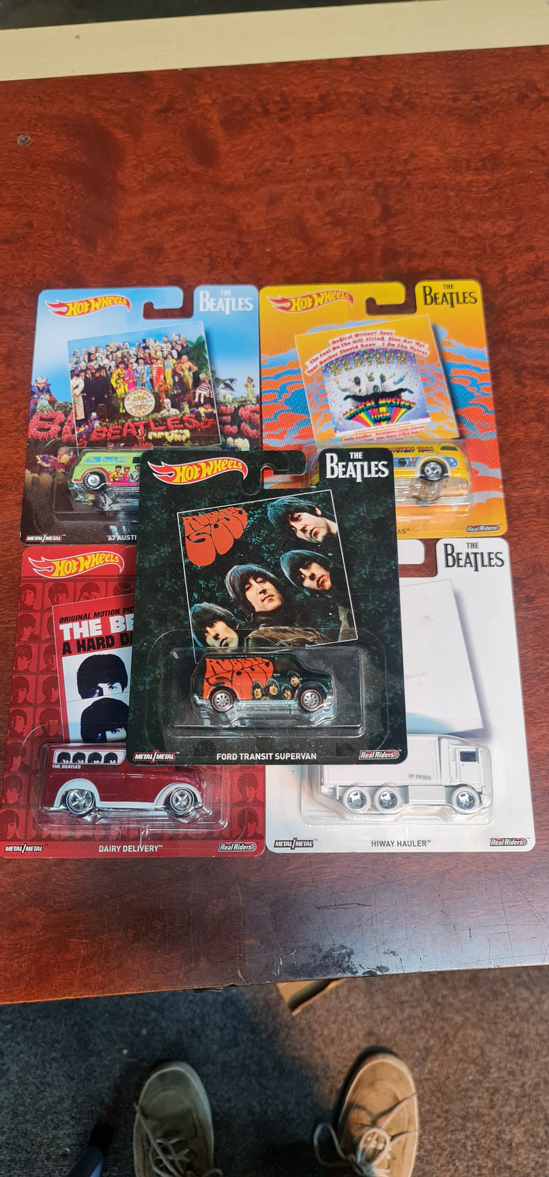Hot Wheels 2016 the Beatles Real Riders complete set DWH35-4B10