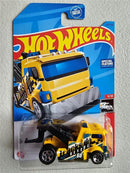 Hot Wheels 247/250 HKJ24 Heavy Hitcher HW Rescue 9/10 (HKJ24)