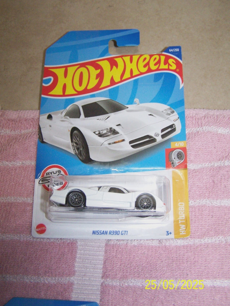 HOT WHEELS TURBO NISSAN R390 GTI
