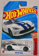 hot wheels 2013 srt viper white
