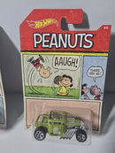 Hot Wheels 2017 Charlie Brown Bone Shaker Peanuts