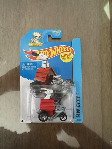 Hot Wheels Snoopy HW City 2014