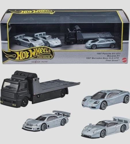 Hot Wheels Premium Collector Diorama 90s Supercars Set: McLaren F1 + FleetStreet