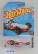 Hot Wheels HW Drag Strip White Rockin Railer Car 6/10