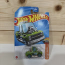 Hot Wheels Toon'D '83 Chevy Silverado Green