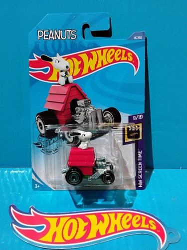 2020 HOT WHEELS PEANUTS SNOOPY