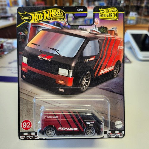 Hot Wheels Premium Boulevard
