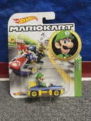 Hot Wheels Mario Kart Luigi Mach 8