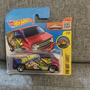 Hot Wheels 2016 Diecast HW Art Cars 7/10, Custom '77 Dodge Van 197/250 (short card)