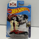 hot wheels cruella de vil long card
