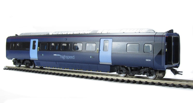 HORNBY HITACHI Class 395 Standard Open Coach (R4452)