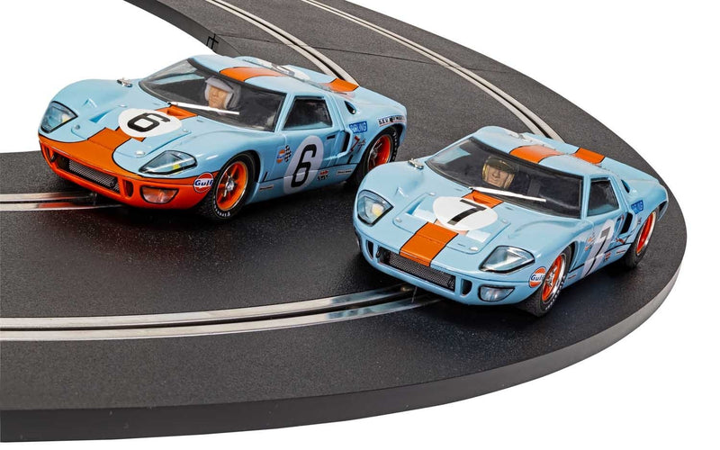 SCALEXTRIC FORD GT40 1969 GULF TWIN PACK (C4041A)
