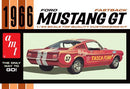 AMT 1/25 1966 FORD MUSTANG FASTBACK 2+2 1:25 SCALE MODEL KIT (AMT 1305)