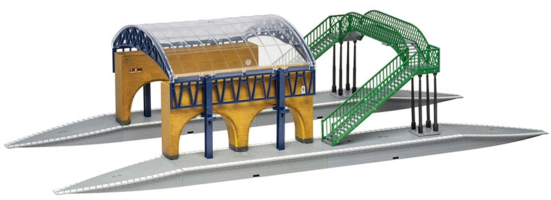 Hornby Platform 9 3/4 complete station set (r7236)
