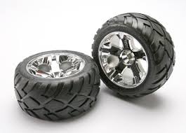 Traxxas Tire and wheels (5577r)